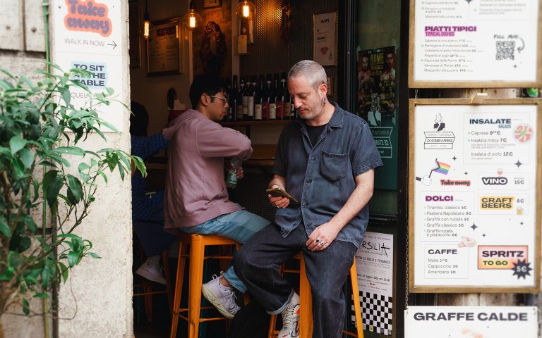ce stamo a pensa